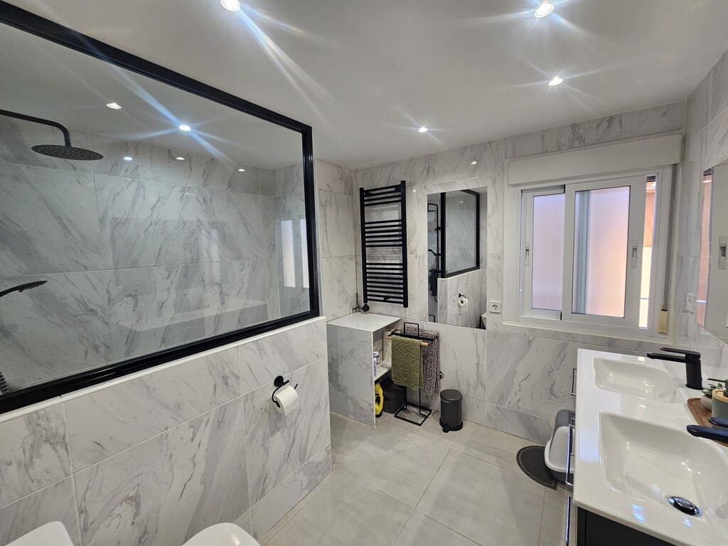 3 bedroom Villa for sale in Mijas Costa with pool - € 649,000 (Ref: 9850943)