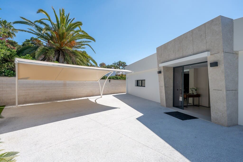 4 camera da letto Villa in vendita in Marbesa con piscina garage - 2.395.000 € (Rif: 9926877)
