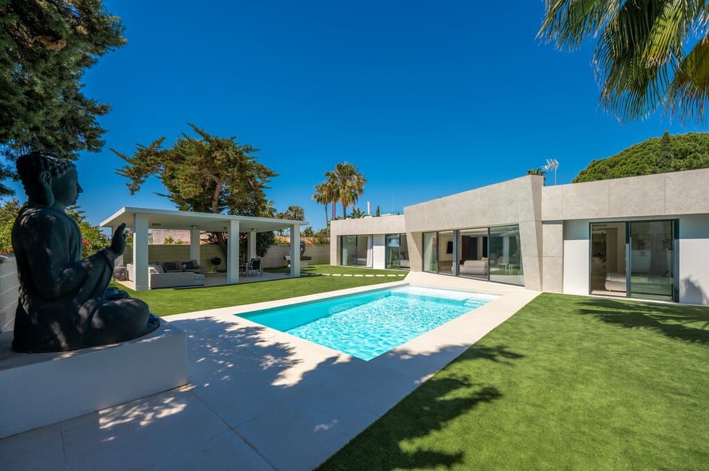 4 camera da letto Villa in vendita in Marbesa con piscina garage - 2.395.000 € (Rif: 9926877)