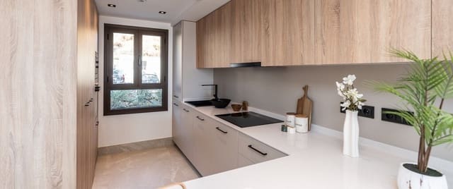 3 soverom Hus til salgs i La Cala de Mijas, Mijas med svømmebasseng garasje - € 650 000 (Ref: 9926880)
