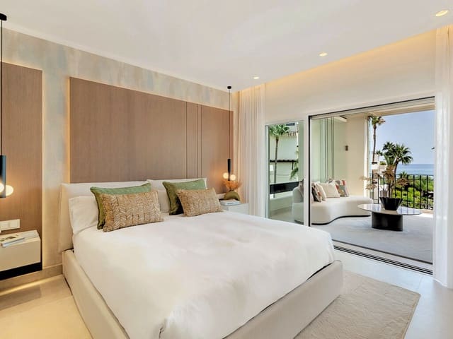 3 slaapkamer Appartement te koop in Estepona met zwembad - € 1.995.000 (Ref: 9926881)