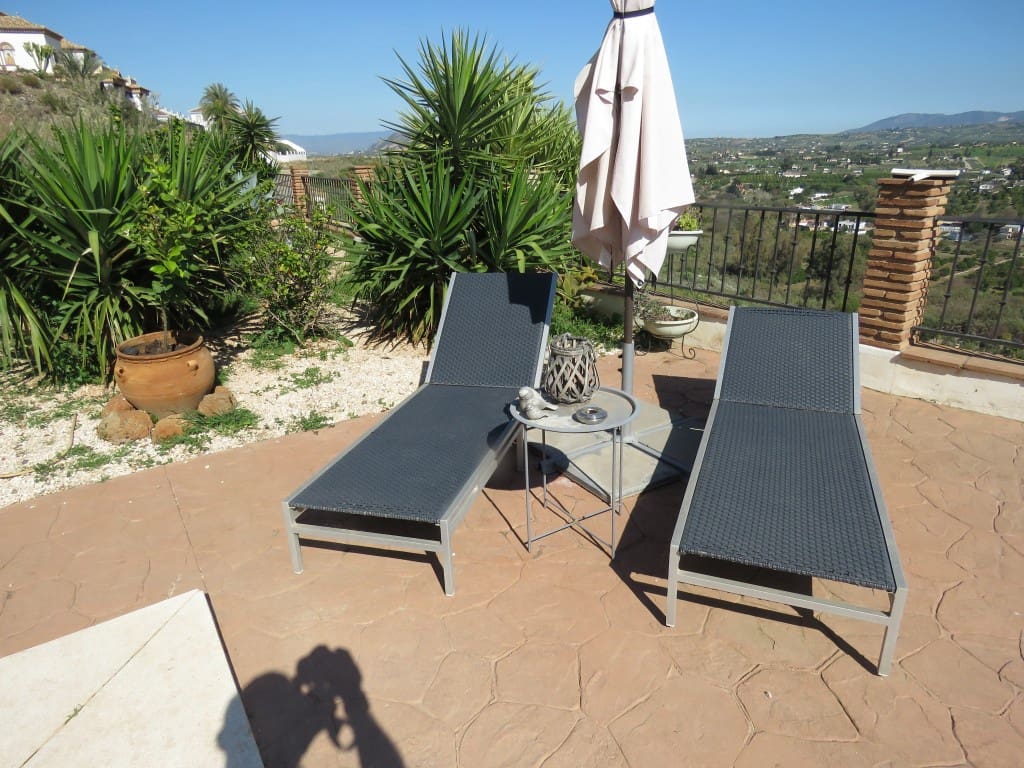 4 soveværelse Villa til salg i Alhaurin el Grande med swimmingpool garage - € 475.000 (Ref: 9935715)
