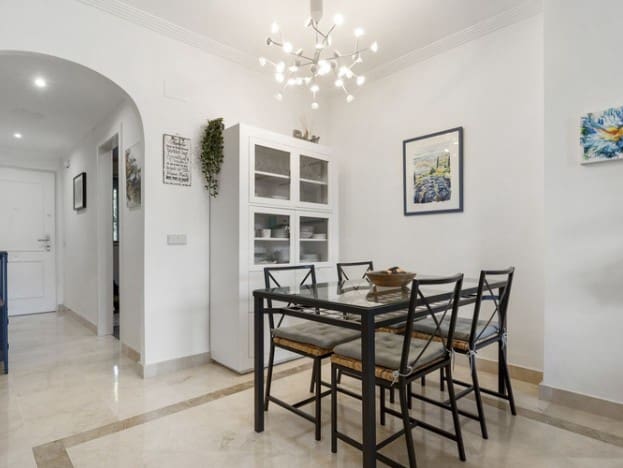 2 soveværelse Lejlighed til salg i La Cala de Mijas, Mijas med swimmingpool garage - € 285.000 (Ref: 9935717)