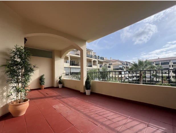 2 sovrum Lägenhet till salu i La Cala Hills, Mijas med pool garage - 299 000 € (Ref: 9935719)