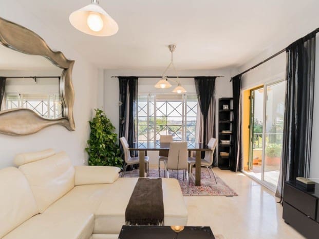 2 soveværelse Lejlighed til salg i Riviera del Sol, Mijas med swimmingpool - € 305.000 (Ref: 9935721)