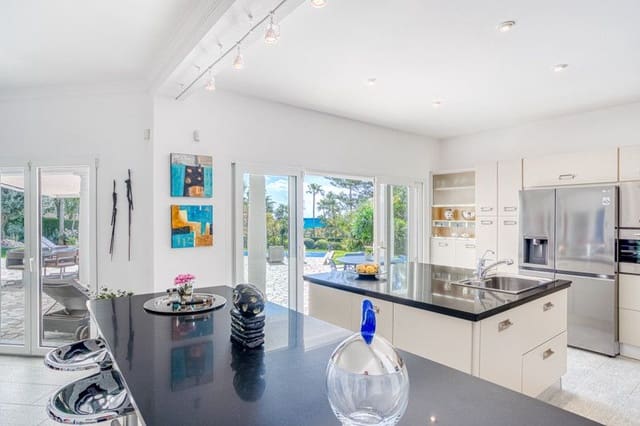 4 camera da letto Villa in vendita in Hacienda Las Chapas, Marbella con piscina garage - 3.900.000 € (Rif: 9935725)