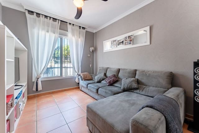 4 soveværelse Byhus til salg i Torreblanca, Fuengirola med swimmingpool garage - € 455.000 (Ref: 9935726)
