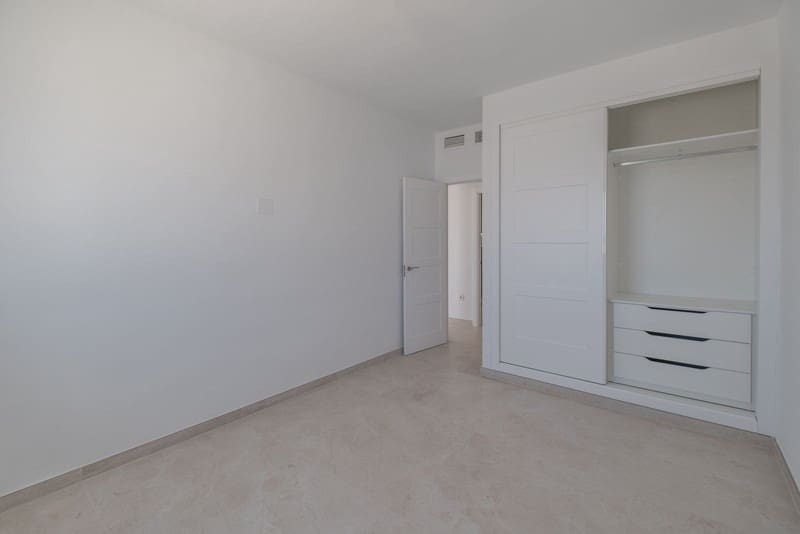 3 slaapkamer Penthouse te koop in Mijas Costa met zwembad garage - € 619.000 (Ref: 9935730)