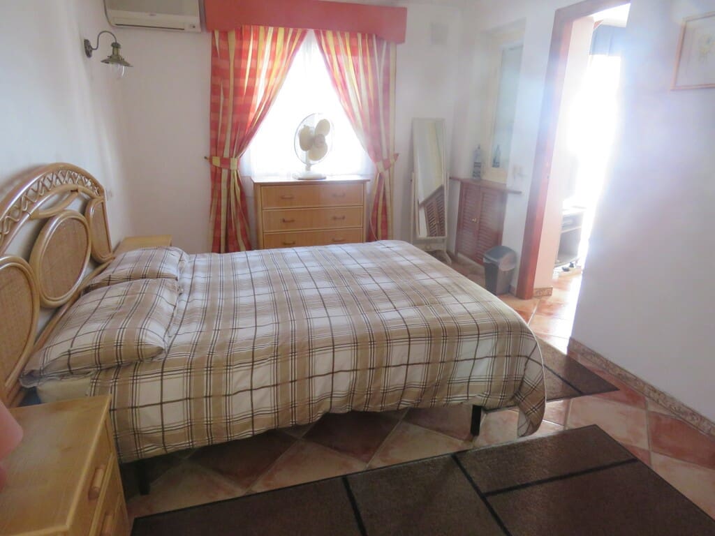 3 soveværelse Bungalow til salg i Mijas Costa med garage - € 349.000 (Ref: 9935734)