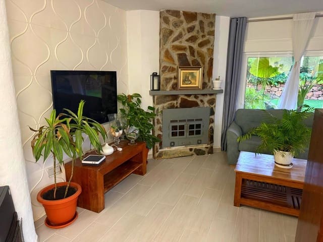 4 soveværelse Lejlighed til salg i Calahonda, Mijas med swimmingpool garage - € 419.500 (Ref: 9935739)