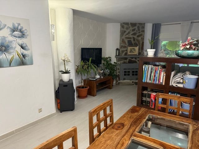4 soveværelse Lejlighed til salg i Calahonda, Mijas med swimmingpool garage - € 419.500 (Ref: 9935739)