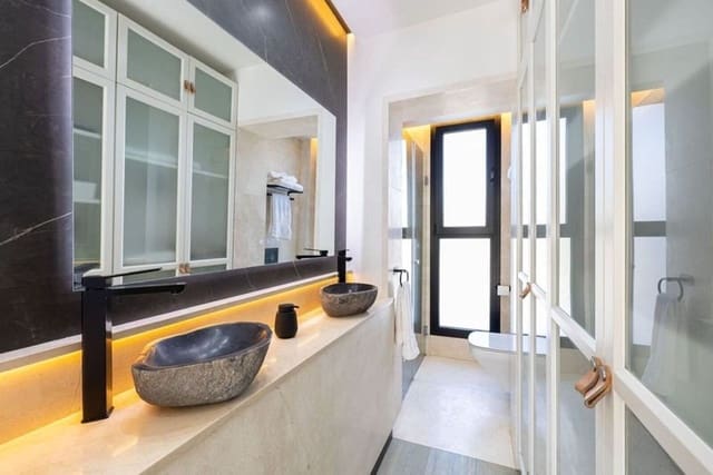 3 soveværelse Villa til salg i Mijas Costa, Mijas med swimmingpool - € 720.000 (Ref: 9935742)