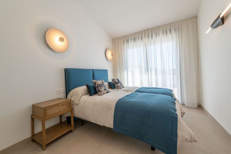 2 slaapkamer Penthouse te koop in Fuengirola met zwembad garage - € 849.000 (Ref: 9935744)