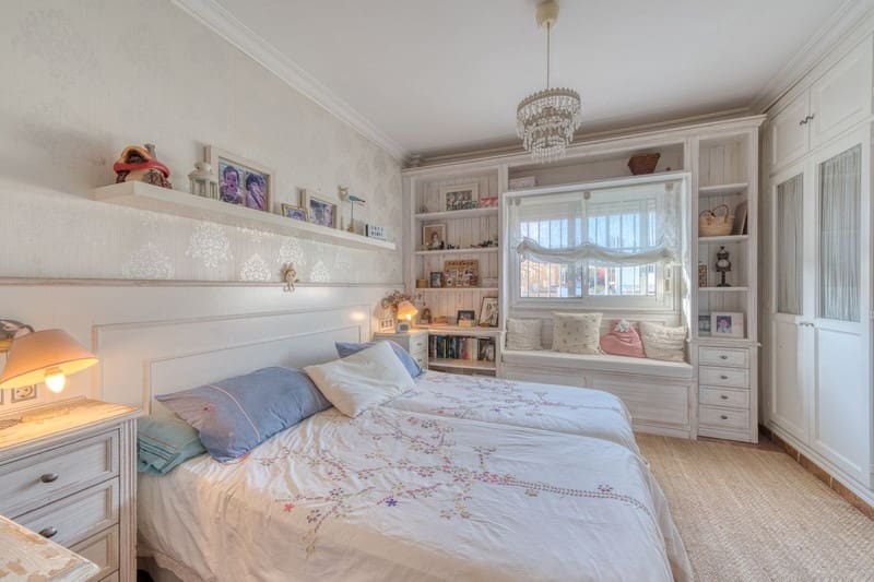 3 soveværelse Byhus til salg i Fuengirola med garage - € 850.000 (Ref: 9935745)