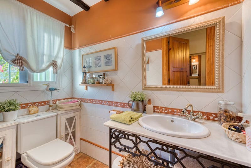 3 soveværelse Byhus til salg i Fuengirola med garage - € 850.000 (Ref: 9935745)