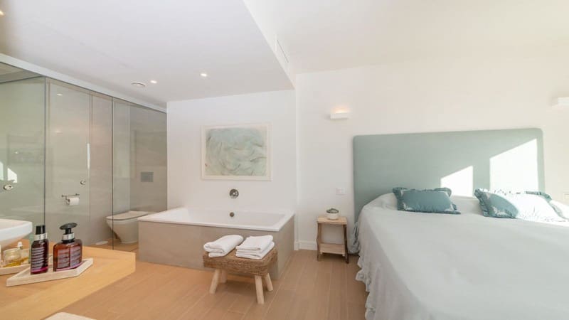3 soveværelse Byhus til salg i Fuengirola med swimmingpool garage - € 875.000 (Ref: 9935747)