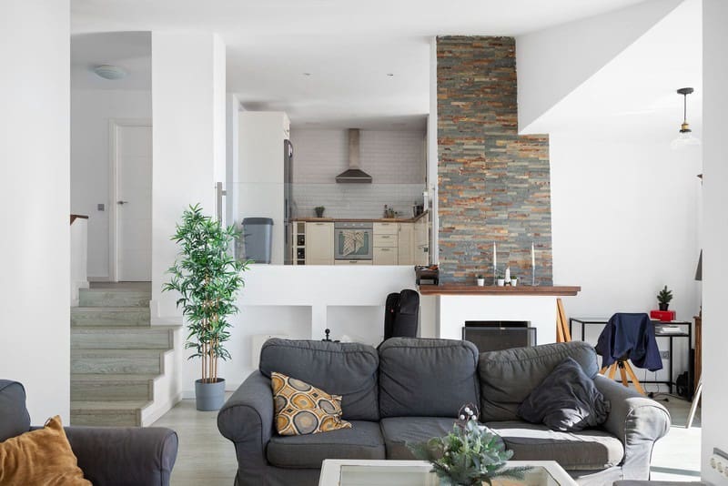 3 bedroom Villa for sale in Mijas Costa with pool garage - € 990,000 (Ref: 9935750)