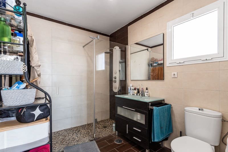3 bedroom Villa for sale in Mijas Costa with pool garage - € 990,000 (Ref: 9935750)