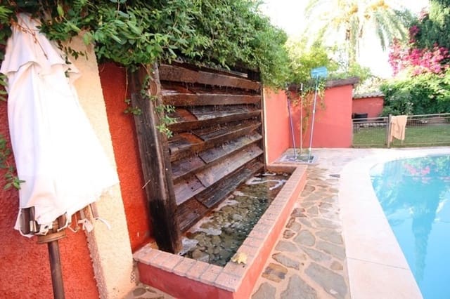3 camera da letto Villa in vendita in El Rosario, Marbella con piscina garage - 1.025.000 € (Rif: 9935751)