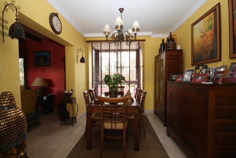 3 bedroom Villa for sale in El Rosario with pool garage - € 1,025,000 (Ref: 9935751)
