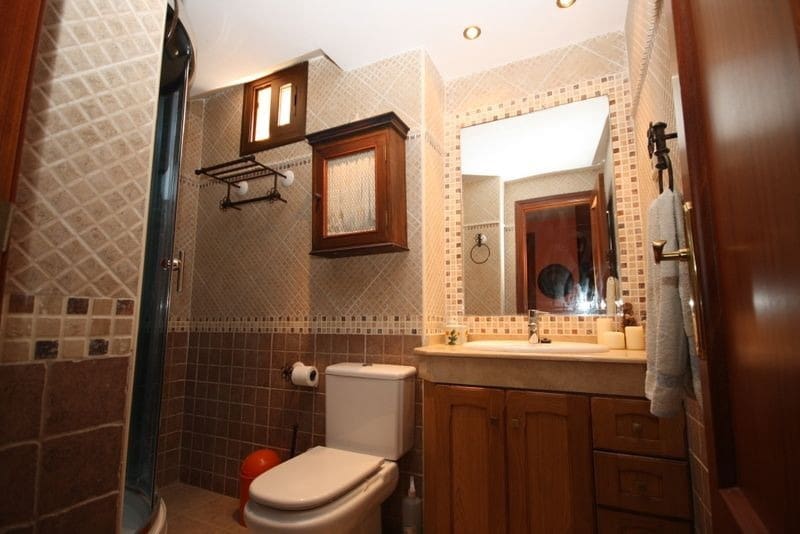 3 bedroom Villa for sale in El Rosario with pool garage - € 1,025,000 (Ref: 9935751)
