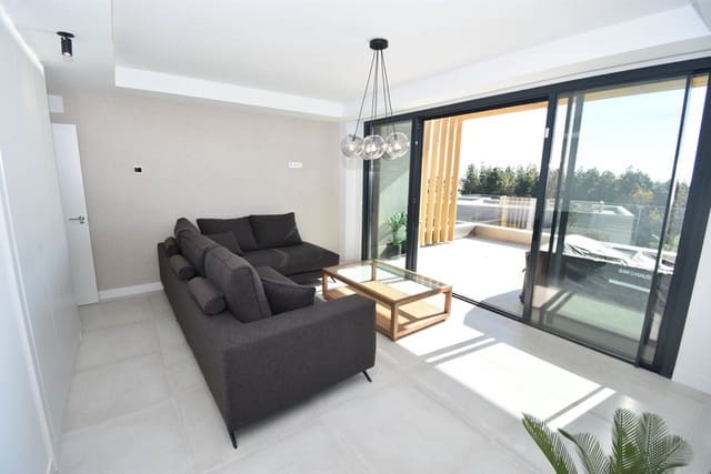4 sypialnia Dom na sprzedaż w Mijas Costa, Mijas z basenem garażem - 1 099 999 € (Ref: 9935754)
