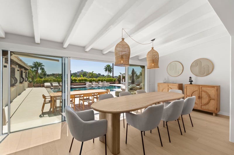 4 quarto Moradia para venda em Benahavis com piscina garagem - 2 950 000 € (Ref: 9935761)