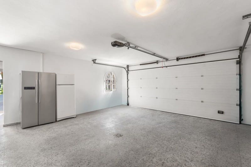 4 quarto Moradia para venda em Benahavis com piscina garagem - 2 950 000 € (Ref: 9935761)