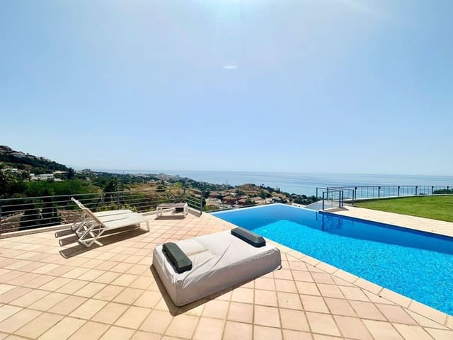 6 soveværelse Villa til salg i La Capellania, Benalmádena med swimmingpool garage - € 3.200.000 (Ref: 9935763)