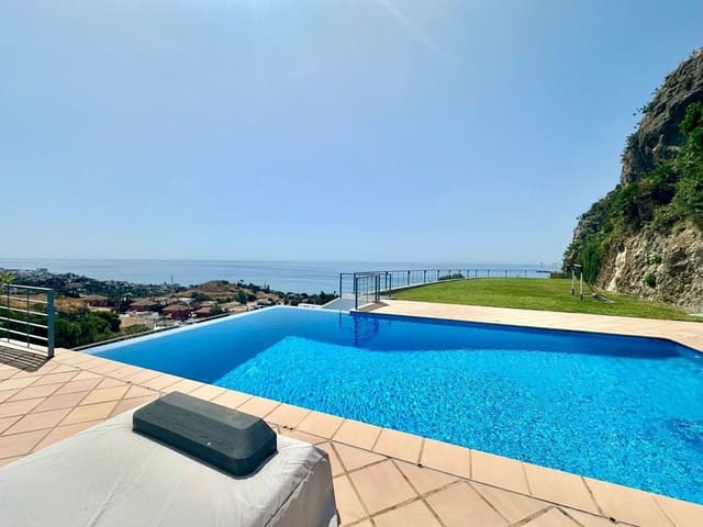 6 soveværelse Villa til salg i La Capellania, Benalmádena med swimmingpool garage - € 3.200.000 (Ref: 9935763)