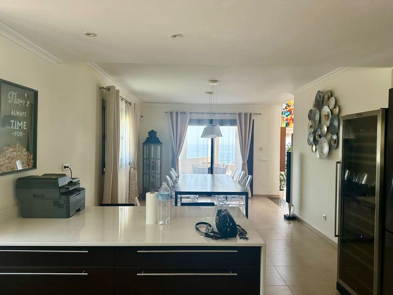 6 soveværelse Villa til salg i La Capellania med swimmingpool garage - € 3.200.000 (Ref: 9935763)