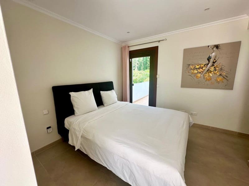 6 soveværelse Villa til salg i La Capellania med swimmingpool garage - € 3.200.000 (Ref: 9935763)