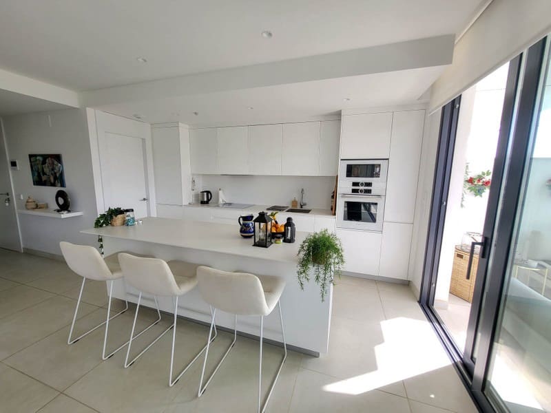 3 soveværelse Lejlighed til salg i Fuengirola med swimmingpool garage - € 795.000 (Ref: 9935766)