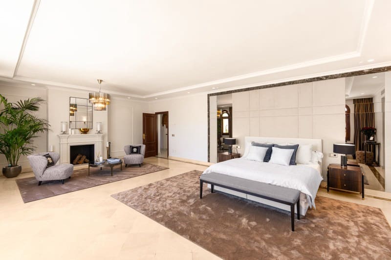 6 soverom Villa til salgs i Golden Mile med svømmebasseng - € 7 500 000 (Ref: 9935767)