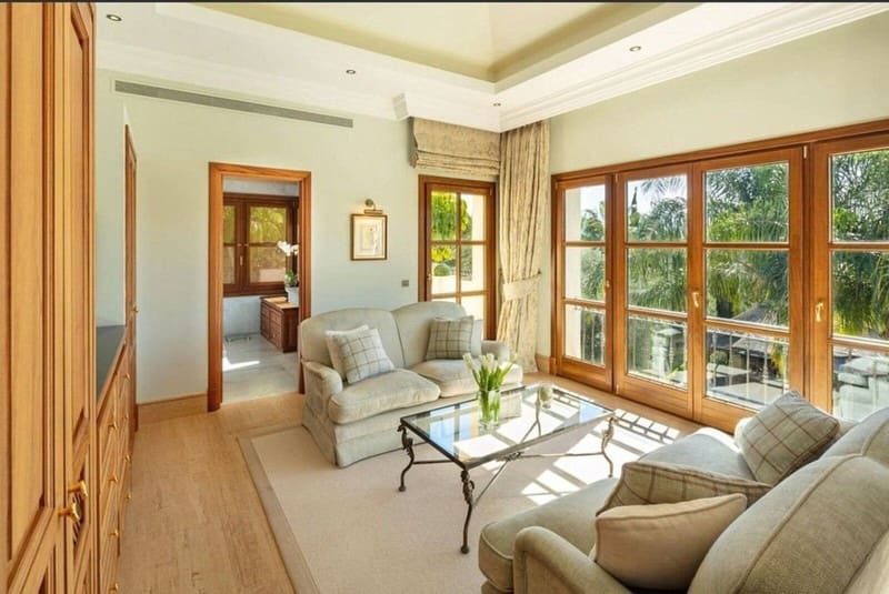 6 soverom Villa til salgs i Golden Mile med svømmebasseng - € 8 900 000 (Ref: 9935769)