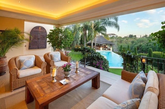 6 soveværelse Villa til salg i Golden Mile, Marbella med swimmingpool - € 8.900.000 (Ref: 9935769)