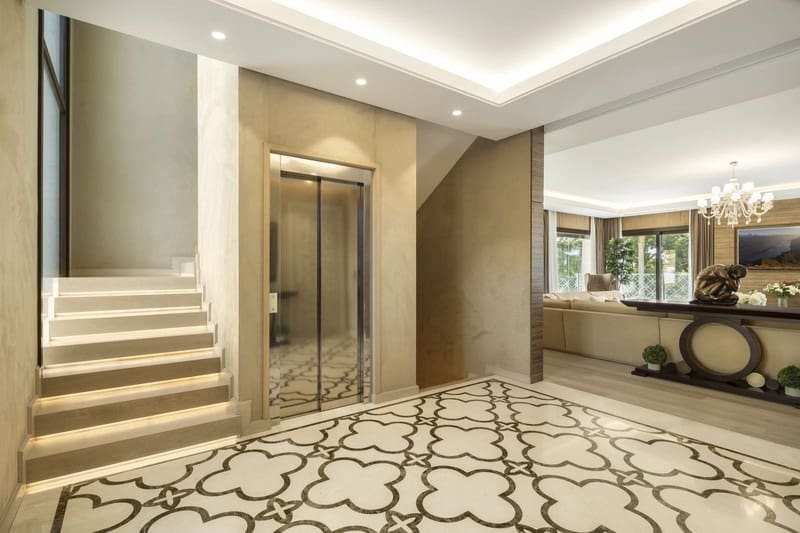 5 bedroom Villa for sale in Nueva Andalucia with pool garage - € 7,500,000 (Ref: 9935776)