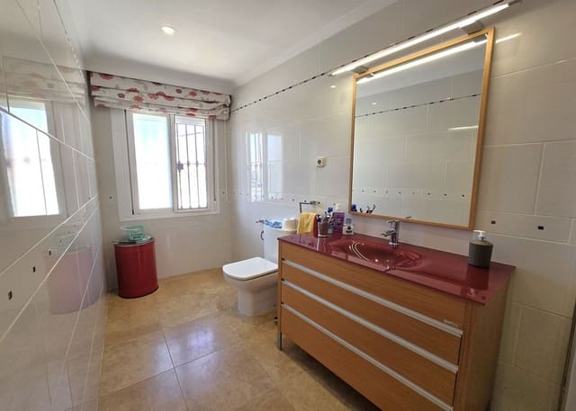 3 chambre Maison de Ville à vendre à La Cala de Mijas, Mijas - 630 000 € (Ref: 9935777)