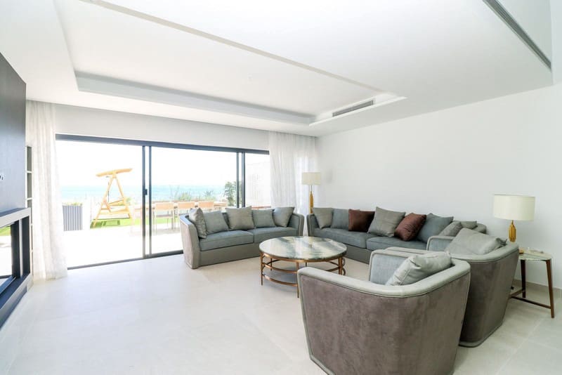 3 bedroom Townhouse for sale in New Golden Mile with pool - € 2,500,000 (Ref: 9935783)