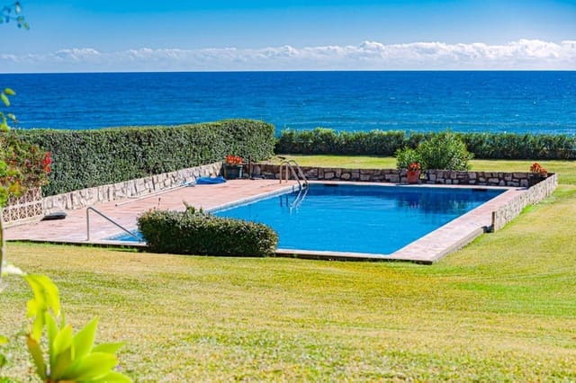 5 soveværelse Villa til salg i New Golden Mile, Estepona med swimmingpool - € 3.500.000 (Ref: 9935784)
