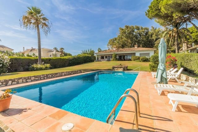 5 soveværelse Villa til salg i New Golden Mile, Estepona med swimmingpool - € 3.500.000 (Ref: 9935784)