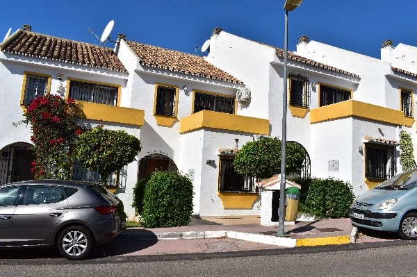 4 slaapkamer Huis te koop in Calahonda met zwembad - € 475.000 (Ref: 9935785)