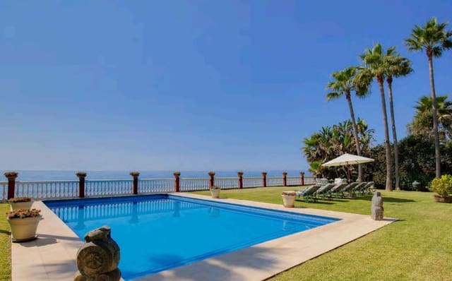 5 bedroom Villa for sale in New Golden Mile, Estepona with pool garage - € 14,000,000 (Ref: 9935787)