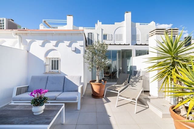 3 soveværelse Byhus til salg i Torreblanca, Fuengirola med swimmingpool garage - € 589.000 (Ref: 9935789)