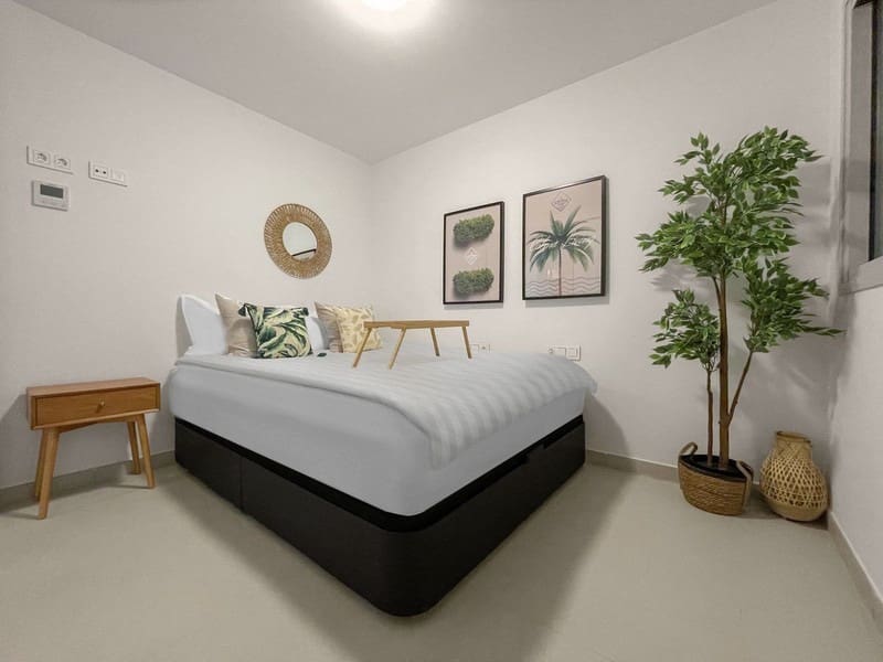 2 slaapkamer Appartement te koop in Carvajal met zwembad garage - € 599.000 (Ref: 9935792)