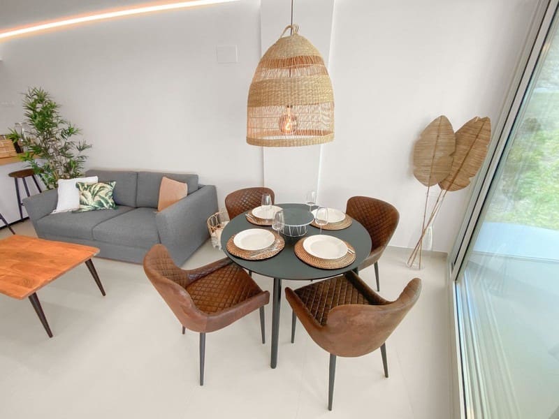 2 slaapkamer Appartement te koop in Carvajal met zwembad garage - € 599.000 (Ref: 9935792)