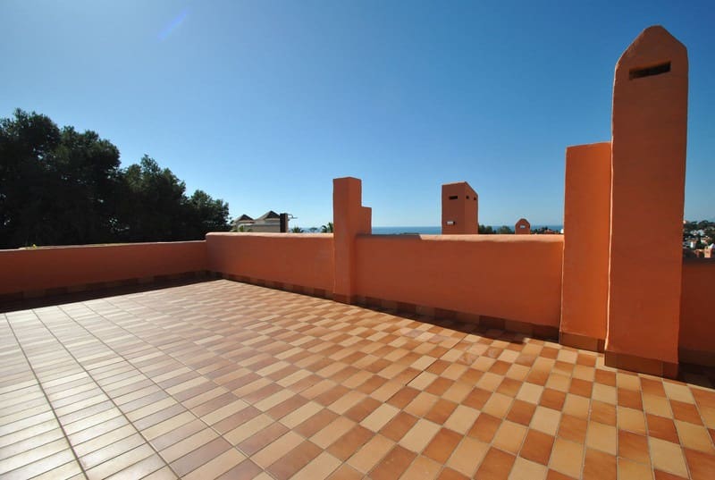 4 slaapkamer Huis te koop in Cabopino met zwembad garage - € 495.000 (Ref: 9935793)
