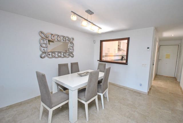 4 soveværelse Byhus til salg i Cabopino, Marbella med swimmingpool garage - € 495.000 (Ref: 9935793)