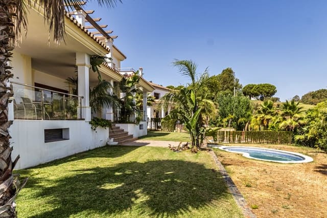 4 soverom Villa til salgs i La Cala de Mijas, Mijas med svømmebasseng garasje - € 1 350 000 (Ref: 9935794)