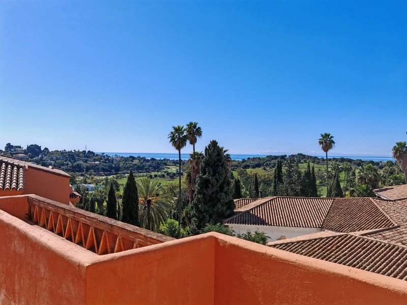 3 Zimmer Penthouse zu verkaufen in Benahavis mit Pool Garage - 525.000 € (Ref: 9935804)